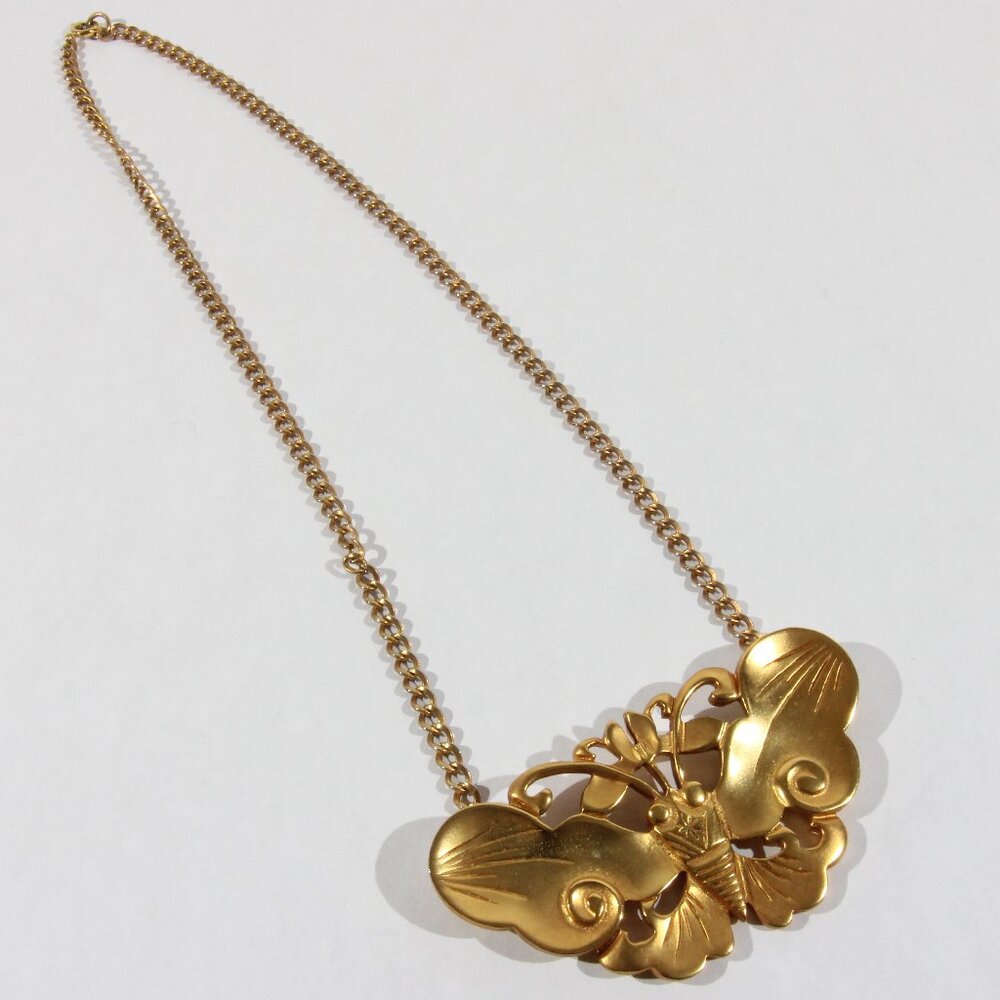 Vintage 1970s Gold-Tone Butterfly Signed SI Alva Museum Pendant Necklace